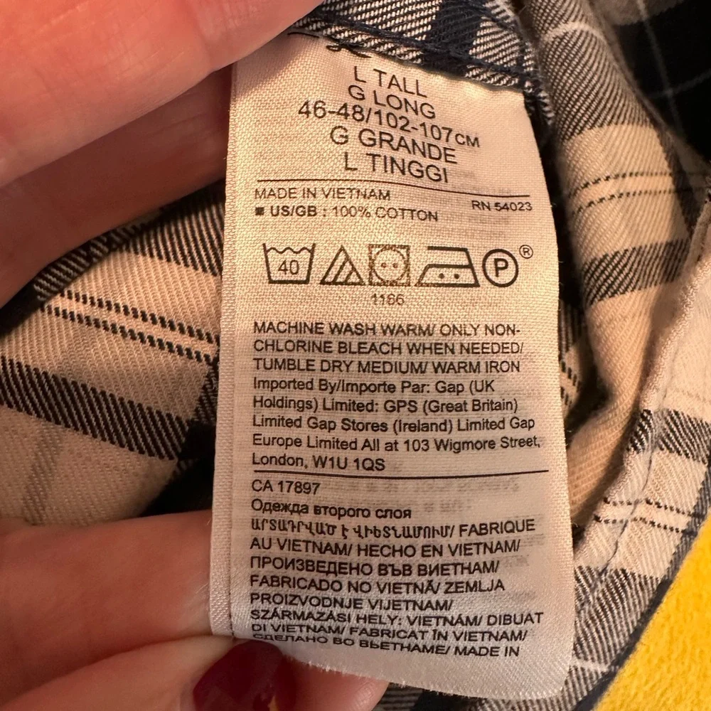 Banana Republic Luxe Flannel, Blue/White Plaid, Size Large